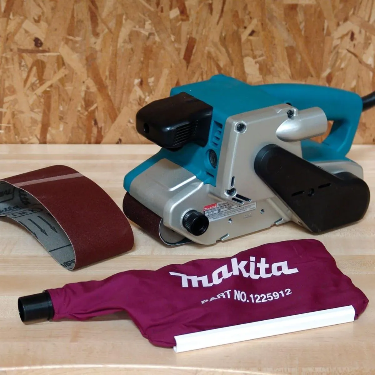 Makita 9903/2 76mm x 533mm Belt Sander 240V