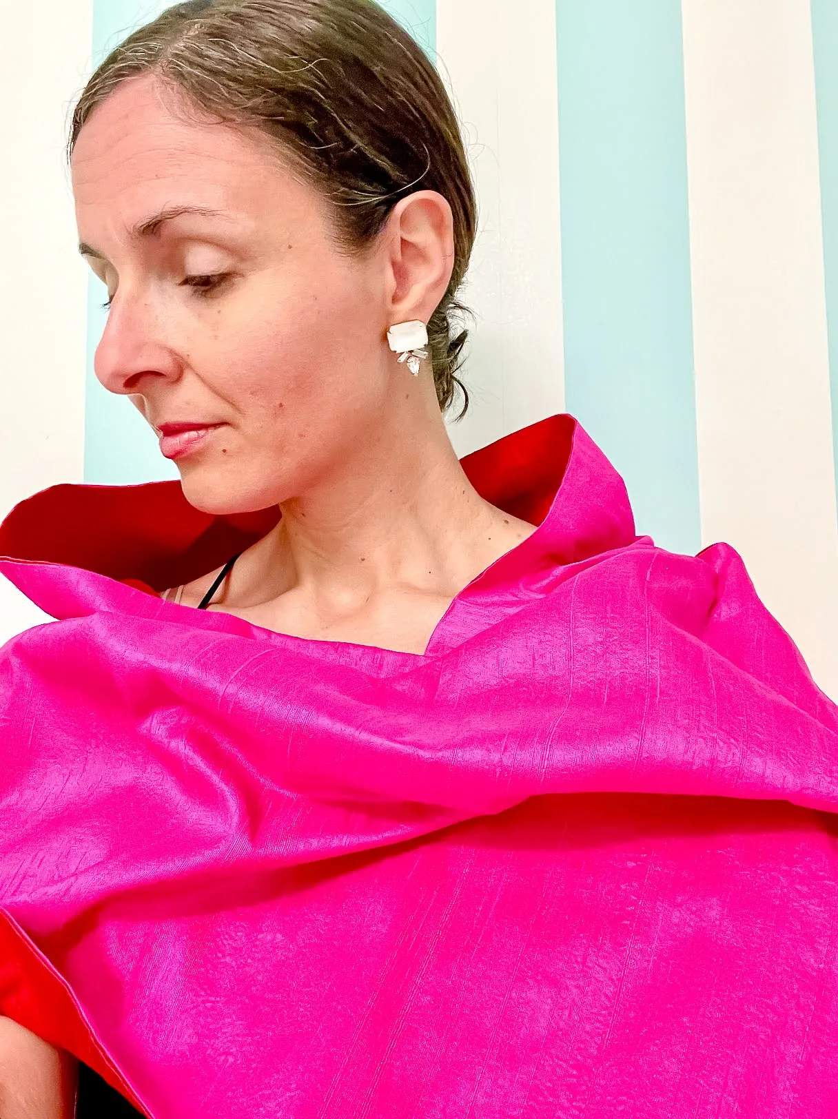 Silk Wrap in Red and Hot Pink (LW70)