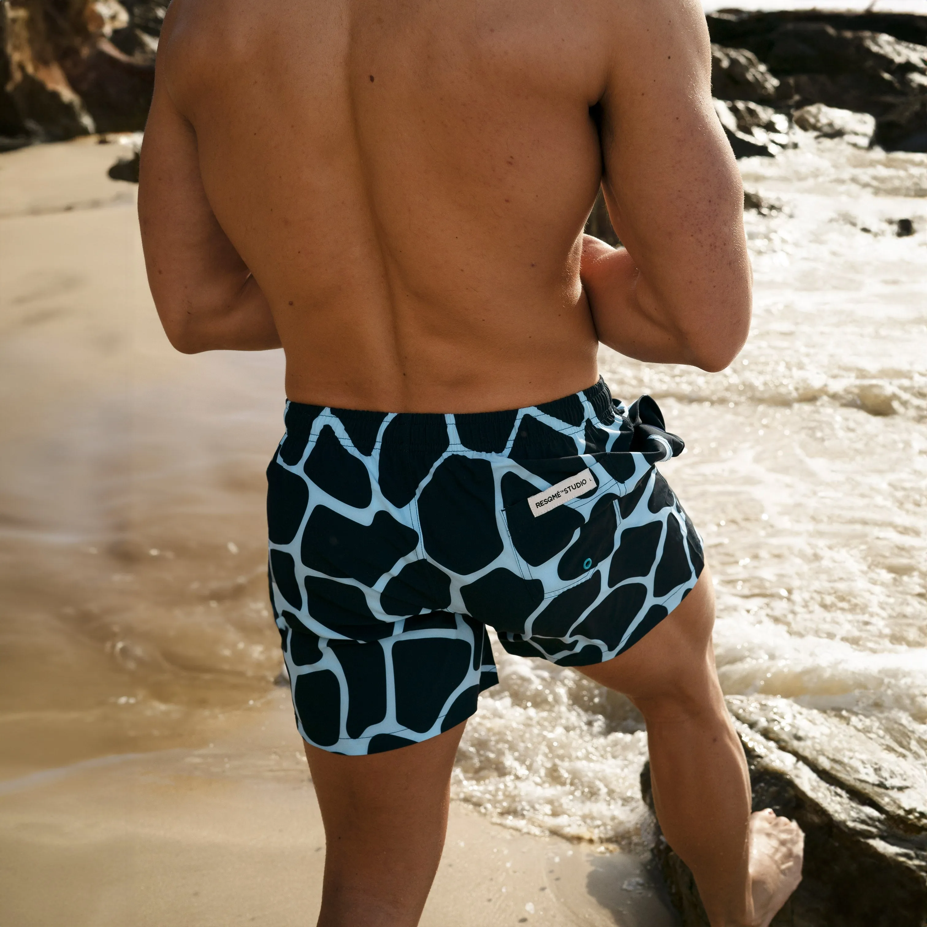 SWIM SHORTS-Giraffe Ocean